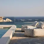 Willa Imperial Milos