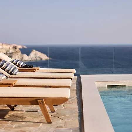 Villa Imperial Milos
