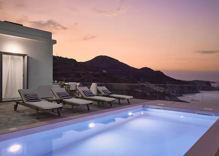 Villa Imperial Milos Mandrakia